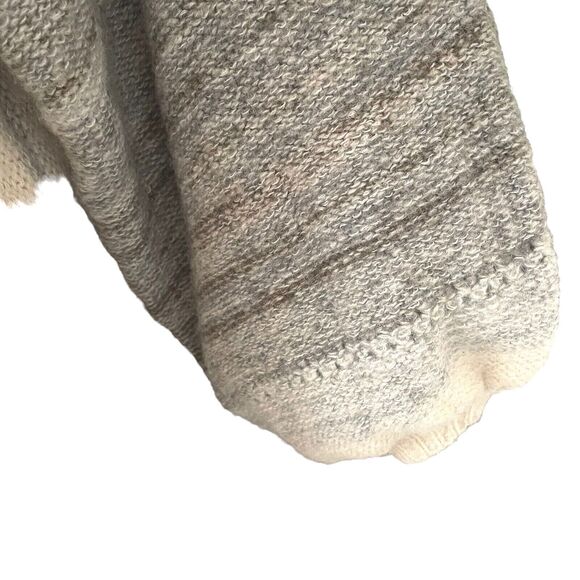 BNDI Revolve Sweater Sz S/M Hand Knit Style Grays Ivory Dolman Balloon Sleeve - Picture 4 of 10